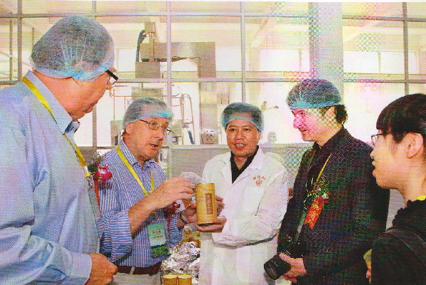 承茉莉古韵 成传奇茶商