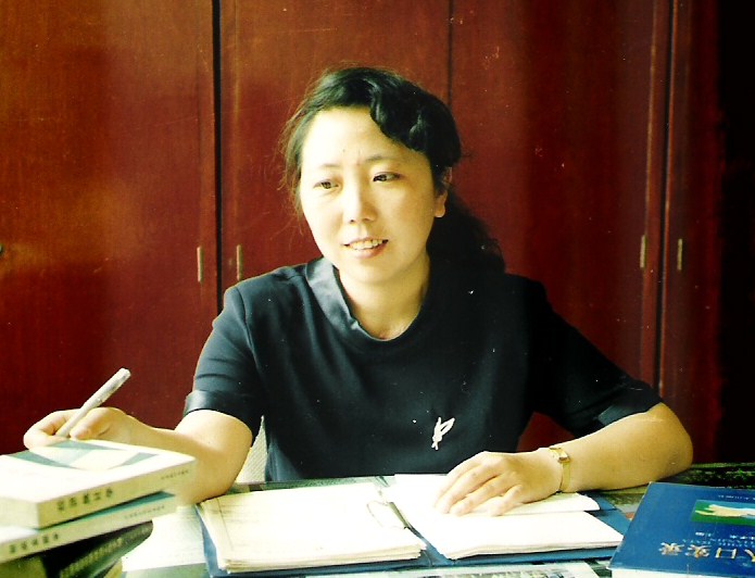 张金英:认真履职尽责 做好监委会工作