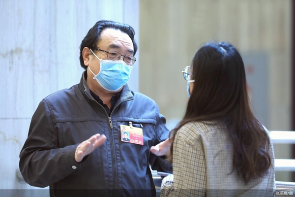 市政协委员,北京市求实职业学校原校长, 民进北京市委常委林安杰