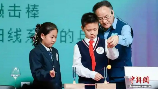 上海科技馆馆长倪闽景：快速响应 让公众同步触摸科技脉搏