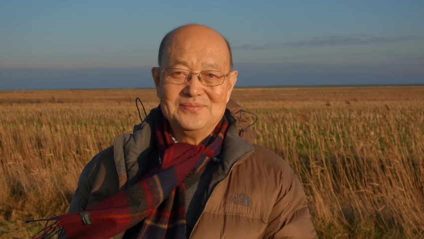 米寿学人邓伟志： “马虎居”里写春秋