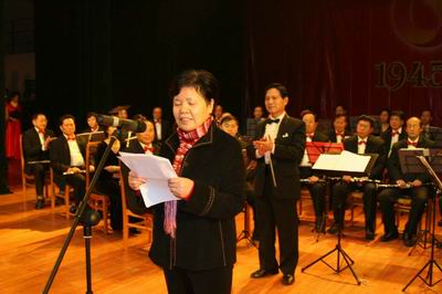 四川省政协副主席、民进四川省委主委苟建丽代表民进四川省委致欢迎词。
