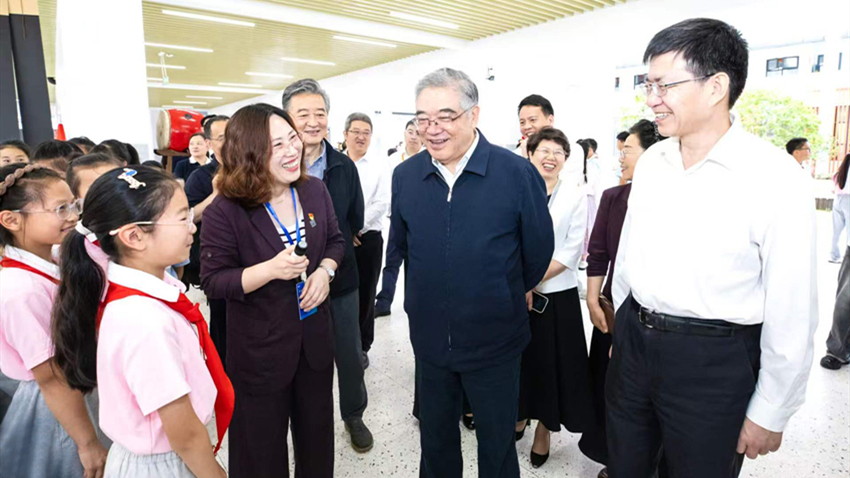 朱永新赴浙江开展社会服务主题年工作调研