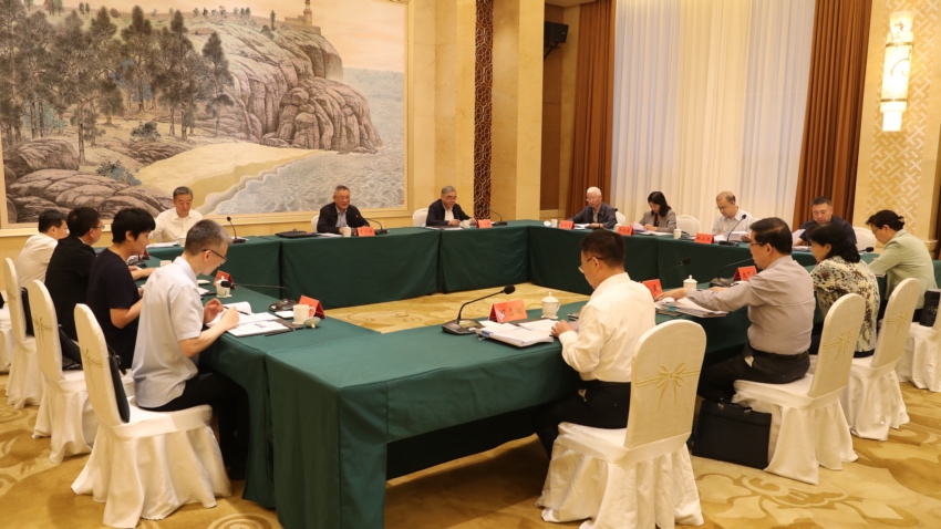 民进十五届二十次主席会议在泉州召开